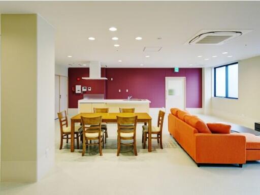 住宅型有料老人ホーム はーとらいふ茶屋町（サ責/常勤）の介護職求人の写真