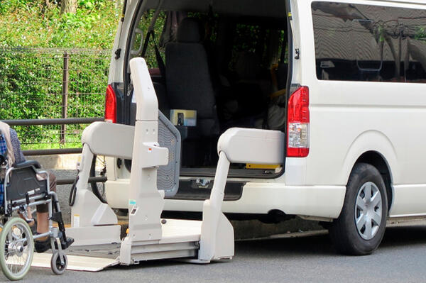 リハビリ特化型デイサービスあいケアステーションワザリハ（パート）の看護師求人メイン写真2