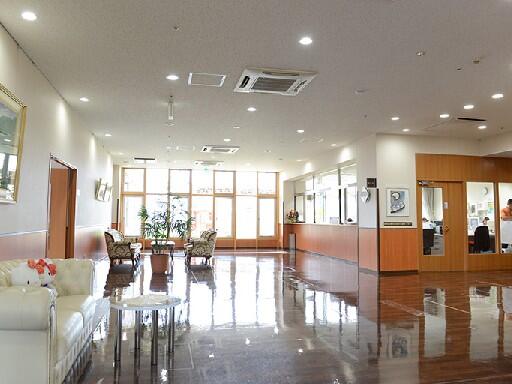 特別養護老人ホーム コンフィ陽だまり苑（常勤）の介護福祉士求人メイン写真2