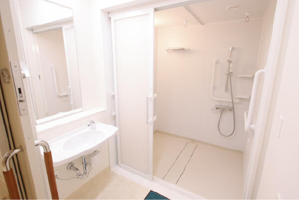 赤羽中央総合病院（療養病棟/常勤）の看護師求人メイン写真4