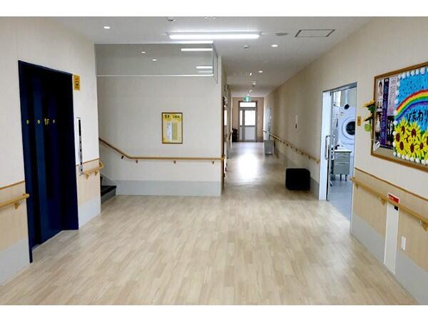 多機能型障害福祉サービス事業所 ひまわり工房（常勤）の准看護師求人メイン写真2