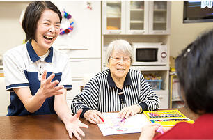 デイサービスセンター宝満ヴィラ大橋南（常勤）の介護福祉士求人メイン写真2