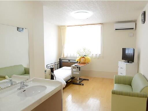 地域密着型特別養護老人ホーム パル陽だまり苑（常勤）の介護職求人メイン写真4