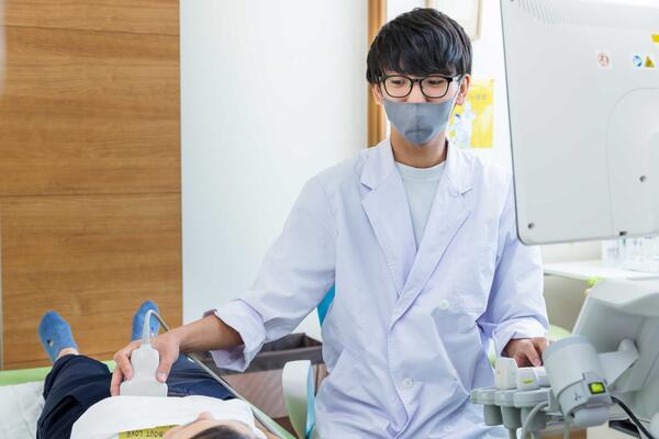 あまが台ファミリークリニック(パート)の臨床検査技師求人の写真