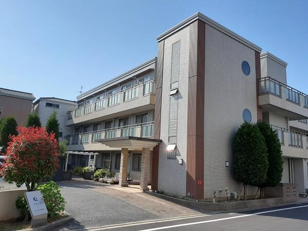 介護付有料老人ホーム クルーヴなみはや（パート）の調理補助求人の写真