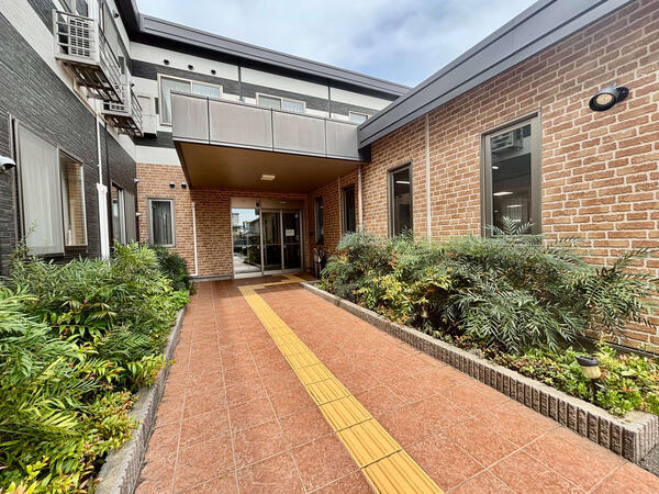 有料老人ホームソーシャルライフ小郡（夜勤/パート）の介護職求人の写真