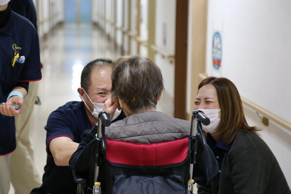 住宅型有料老人ホーム シャンテ豊中（常勤） の介護職求人サブ写真1