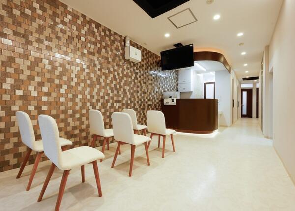 あたみ駅前リウマチ内科クリニック（パート）の看護師求人の写真