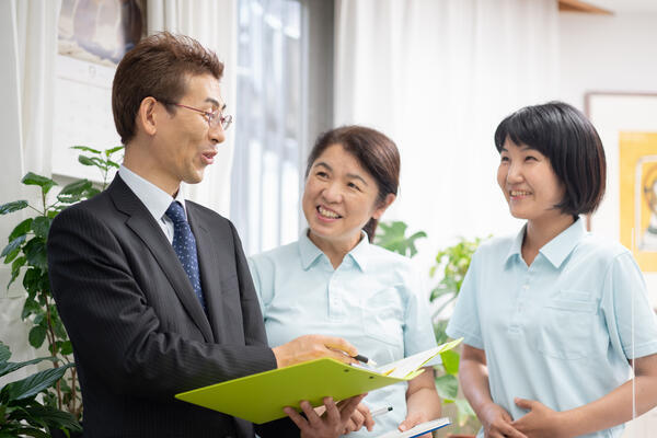 世田谷ホームヘルプサービス（登録型/パート）の介護職求人の写真