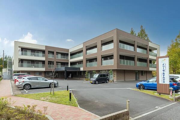 イリーゼあすみが丘（常勤）のケアマネジャー求人の写真