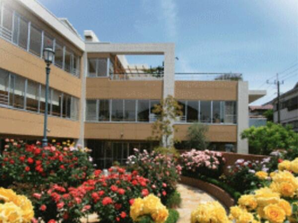 有料老人ホームばらの庄（パート）の准看護師求人の写真