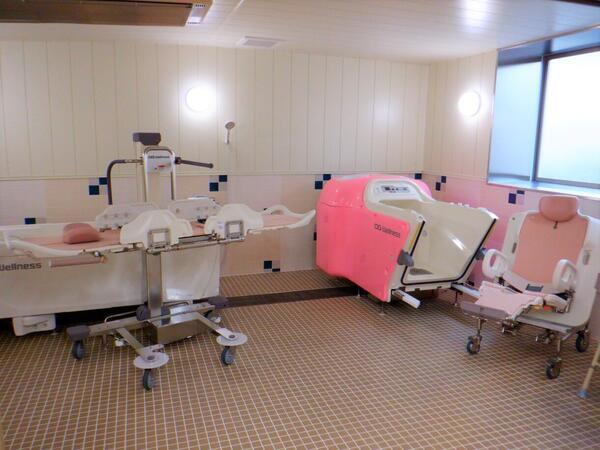 住宅型有料老人ホーム 医心館 稲毛（常勤）の介護職求人メイン写真4