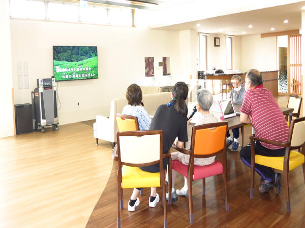 特別養護老人ホーム サン・スマイル（常勤）の准看護師求人メイン写真3