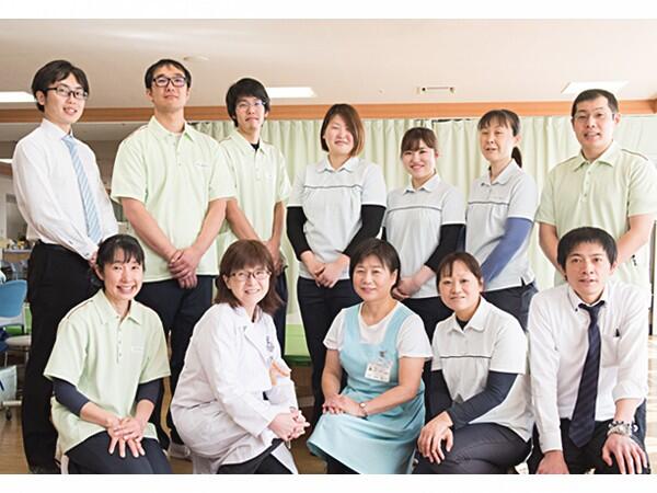 介護老人保健施設飯能ケアセンター楠苑(常勤)の介護職求人の写真