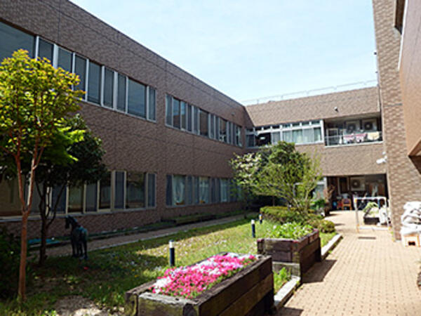 特別養護老人ホーム かなえ（パート）の介護職求人メイン写真3