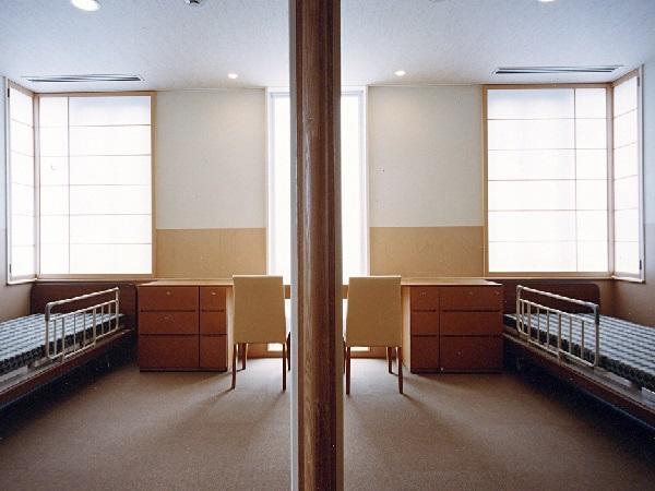 上毛病院（外来/常勤）の准看護師求人メイン写真2