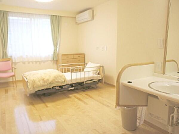 特別養護老人ホーム飯塚なごみの里（臨時職員）の介護職求人メイン写真3