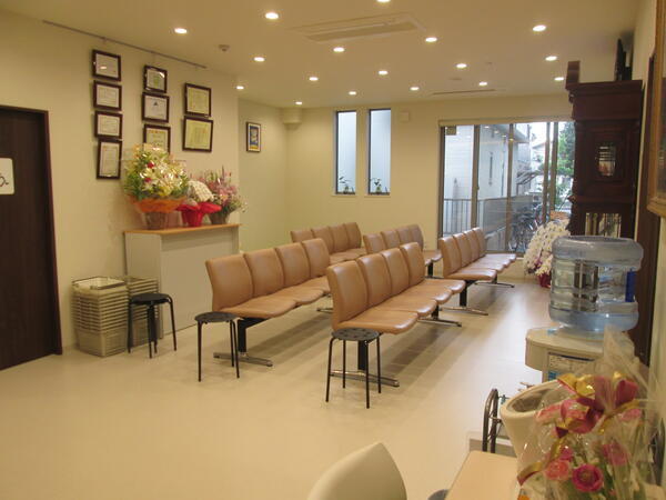 葛飾整形外科クリニック（常勤）の柔道整復師求人メイン写真2