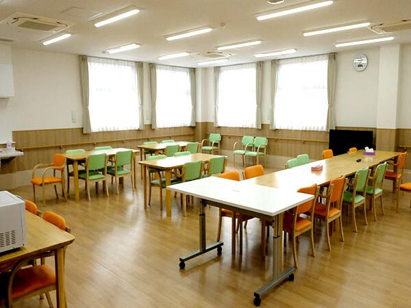 多機能型障害福祉サービス事業所 ひまわり工房（常勤）の清掃員求人メイン写真5