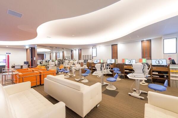 先進会眼科 飯塚本院（契約社員） の医療事務求人メイン写真4