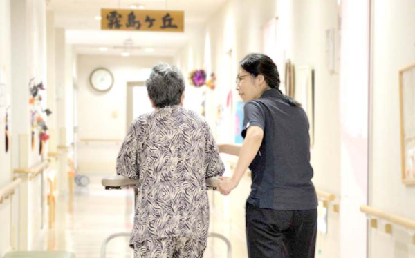 介護老人保健施設 ナーシングホームひだまり（常勤） の准看護師求人の写真