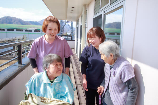 特別養護老人ホーム 函南ぶなの森（生活相談員／常勤）の介護福祉士求人メイン写真2