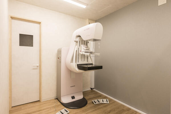 中野駅前乳腺クリニック（常勤）の医療事務求人メイン写真3