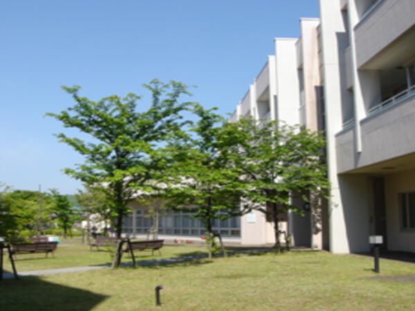 特別養護老人ホーム 新光園（臨時職員/常勤）の介護福祉士求人メイン写真2