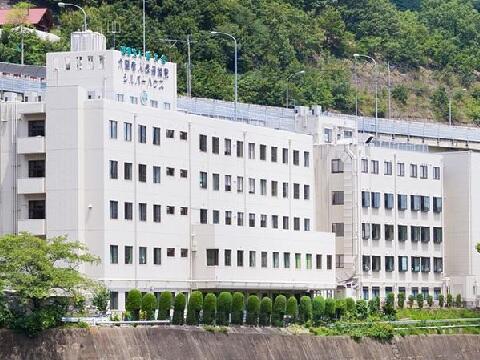 介護老人保健施設 シルバーハウス（パート）の准看護師求人の写真