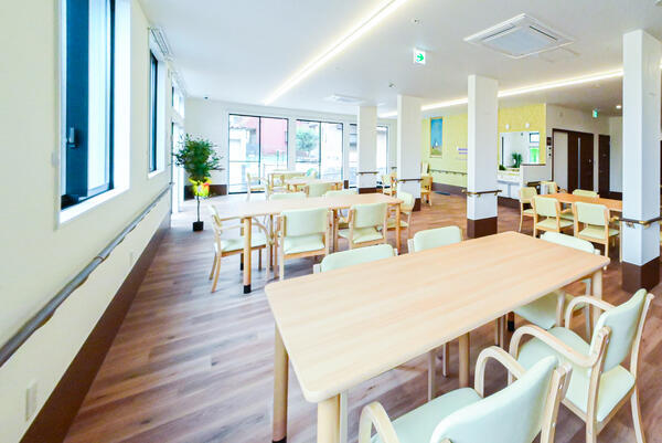 住宅型有料老人ホーム　ハート・とうごう（常勤） 　　の介護福祉士求人メイン写真3