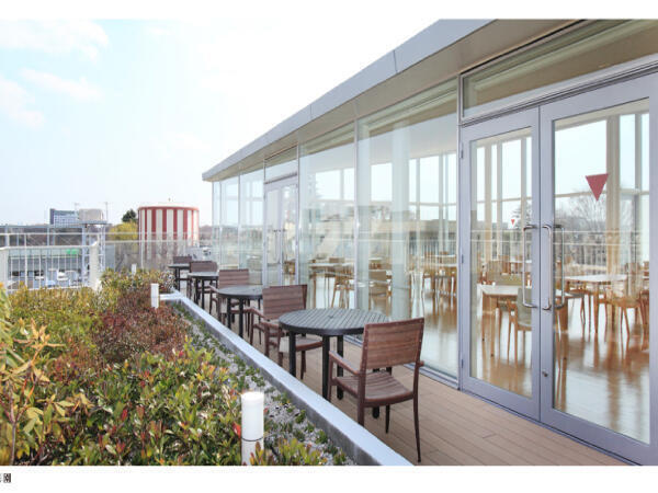 介護付有料老人ホーム コートローレル（常勤）の理学療法士求人メイン写真2