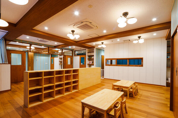 こもれび保育園 恵比寿園（正職員）の保育士求人メイン写真3