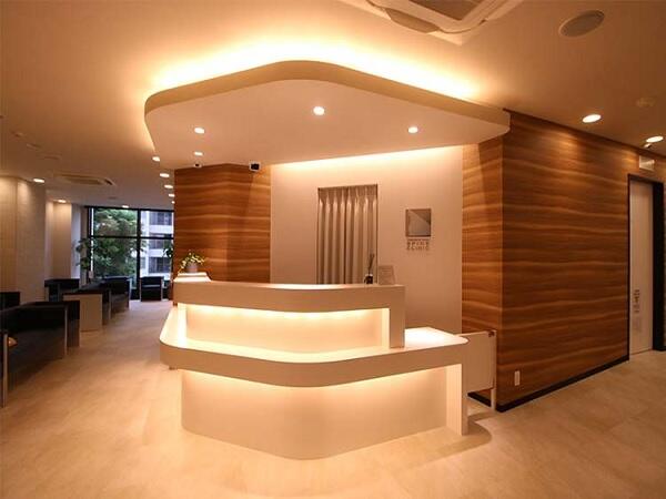 山下公園スパインクリニック（パート）の看護師求人の写真