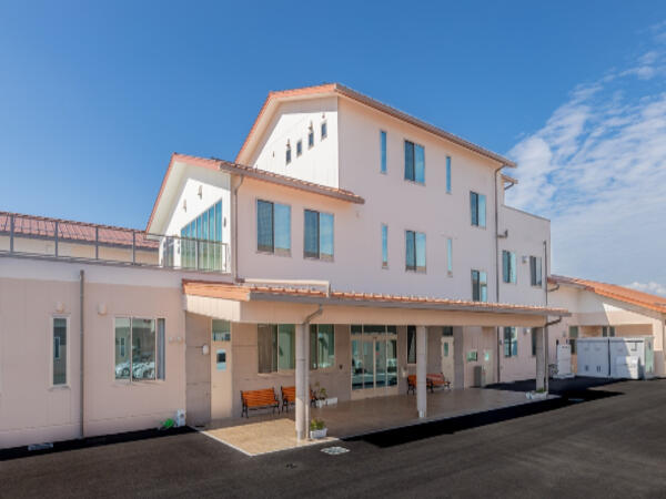 特別養護老人ホーム四季の郷（フルタイムパート）の介護職求人の写真