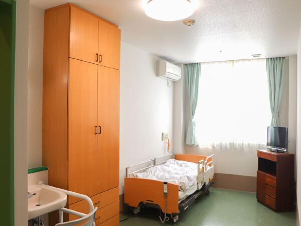 介護付有料老人ホーム にらやま（常勤）の介護職求人メイン写真2