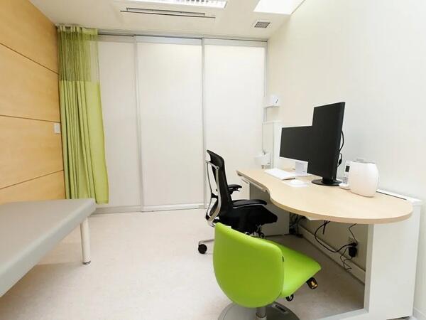 桜のみち内科クリニック（パート）の准看護師求人メイン写真2