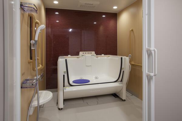 介護老人保健施設アメイズ（パート）の介護職求人メイン写真4