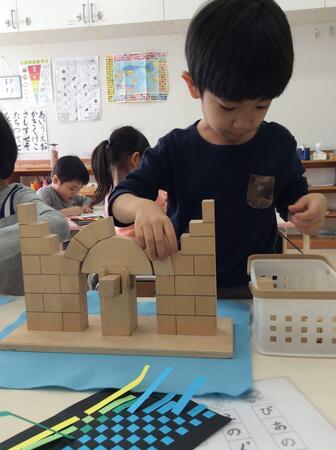 フロンティアキッズ新宿（常勤）の保育士求人メイン写真5