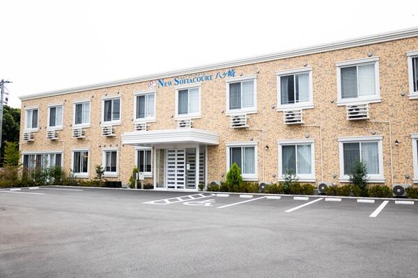 【施設勤務】ニューソフィアコート八ヶ崎（日勤常勤） の看護師求人メイン写真2