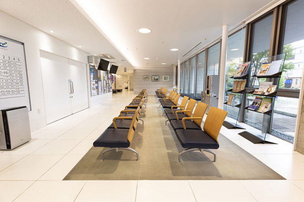 百武整形外科・スポーツクリニック（外来/常勤）の看護師求人メイン写真3