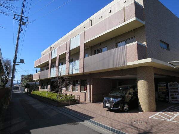 介護老人保健施設アネックス【入所】常勤職員の介護福祉士求人の写真