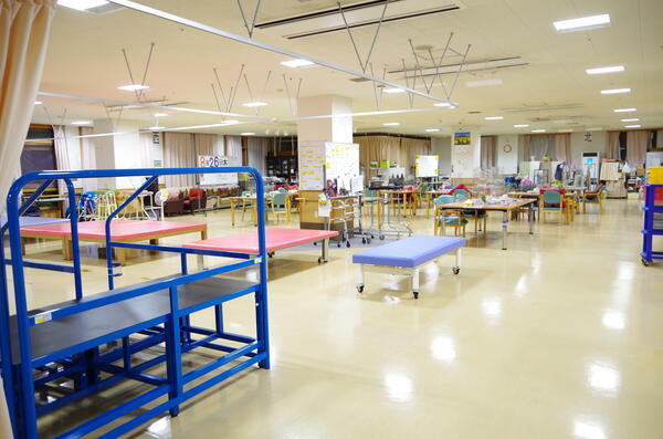 介護老人保健施設 都筑ハートフルステーション（支援相談員/常勤）の社会福祉士求人メイン写真4