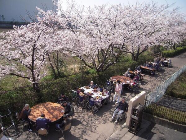 鶴寿荘 介護老人福祉施設（常勤）の准看護師求人メイン写真4