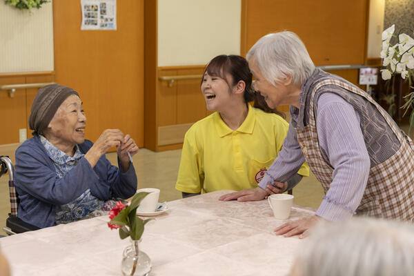 【2026年3月オープン予定】特別養護老人ホーム ハピネス本木（もとき）（正社員）のケアマネジャー求人メイン写真2