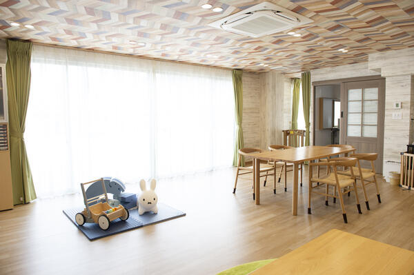 こもれび保育園 下北沢園（パート）の保育士求人メイン写真5