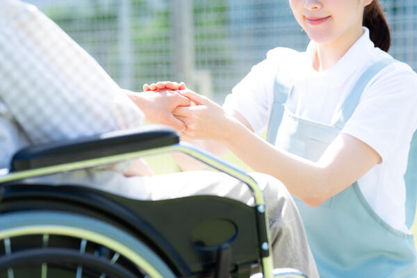 ファミリー・ホスピス株式会社 本社オフィス（正社員）の一般事務求人の写真