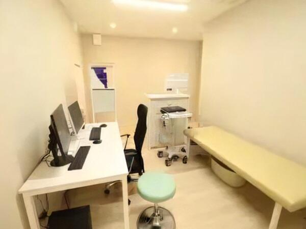 みしま痛み&リハビリクリニック（パート）の看護師求人メイン写真2