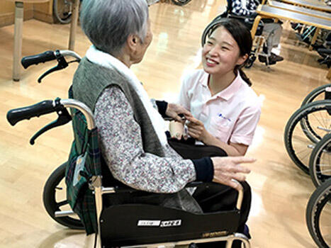 介護老人保健施設　ハーモニー共和（常勤）の社会福祉士求人メイン写真2