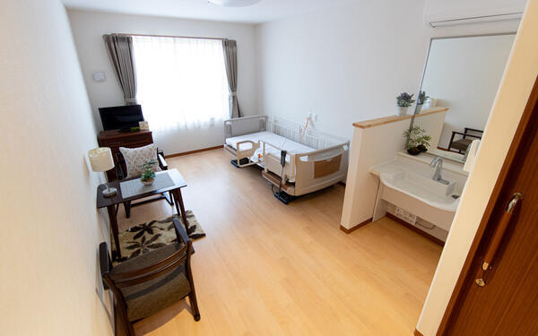 サービス付き高齢者向け住宅　花もみじ（常勤）の介護職求人メイン写真4