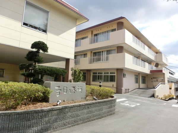 社会医療法人健生会 吉田病院（パート）の准看護師求人メイン写真2